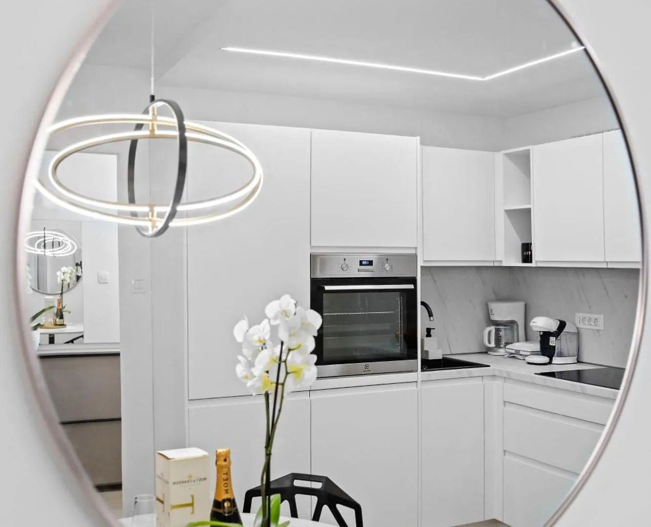 Deluxe Apartman Fiora Apartamento PUY Croácia